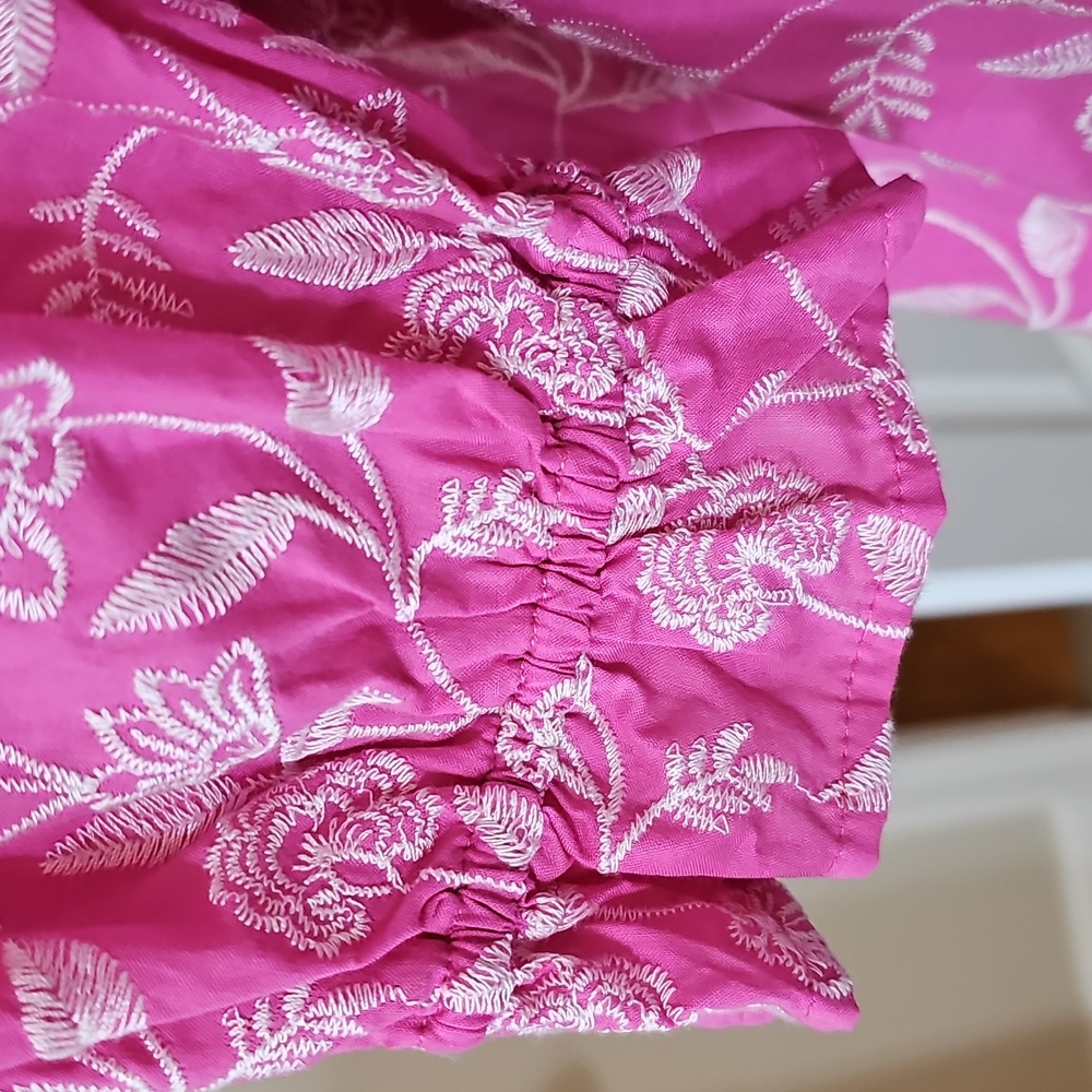 Top - Picture 8 of 16